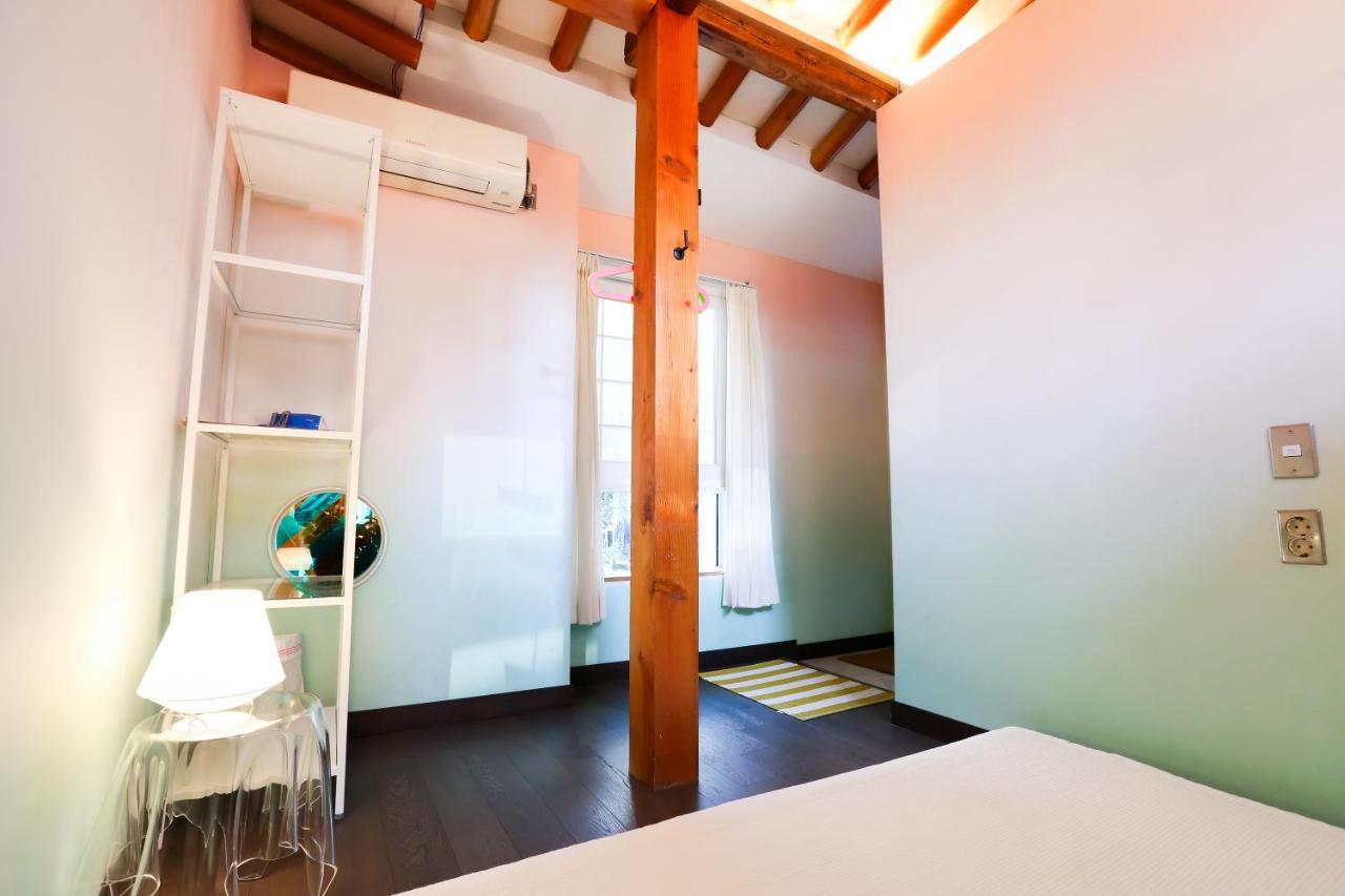'Hanok Hanok' Boutique Stay Seoul - 2Min From Gyeongbokgung Palace Station Eksteriør billede