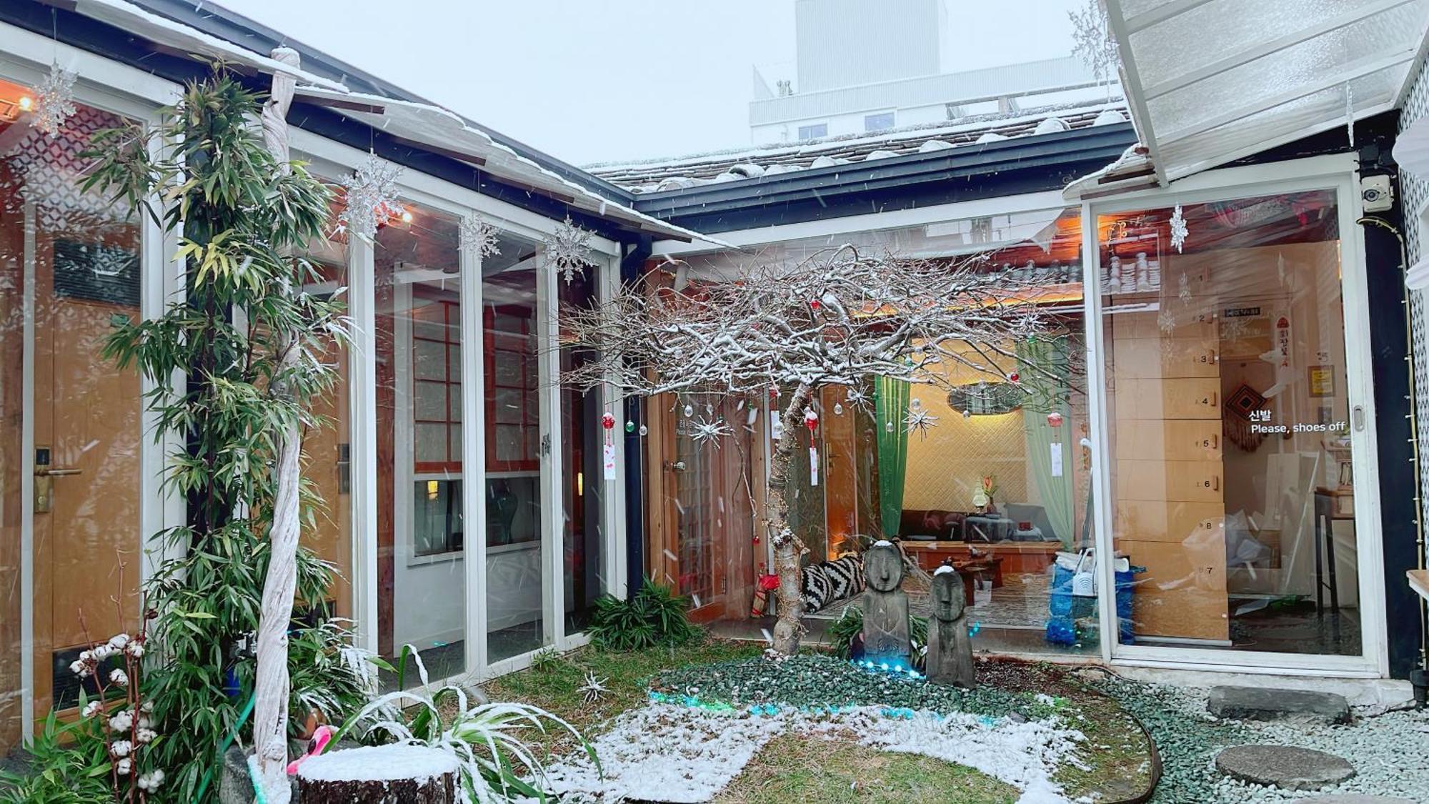'Hanok Hanok' Boutique Stay Seoul - 2Min From Gyeongbokgung Palace Station Eksteriør billede
